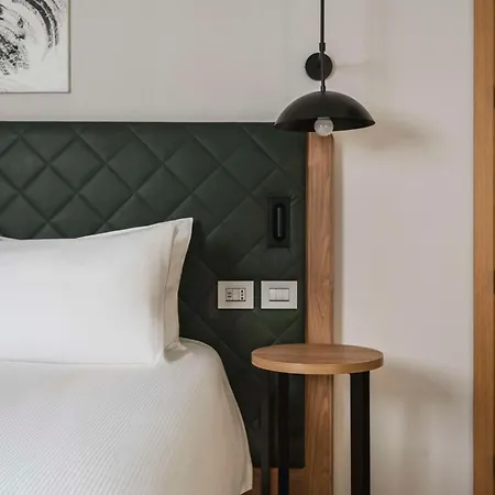 Hilton Garden Centre 4*