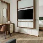 Hilton Garden Centre 4*
