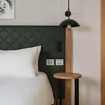 Hilton Garden Centre 4*