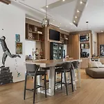 Hilton Garden Centre Szálloda 4*
