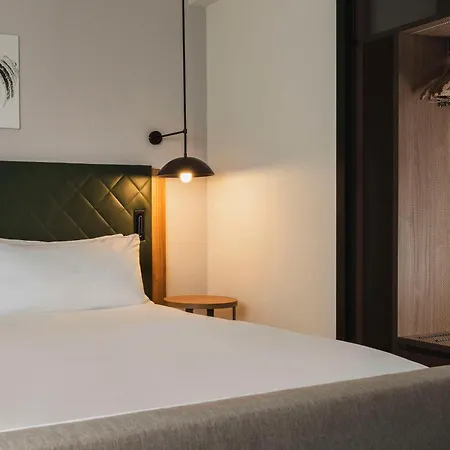 Hilton Garden Centre Отель Падуя