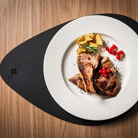 Hilton Garden Centre Отель 4*