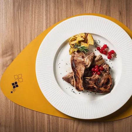 Отель Hilton Garden Centre 4*